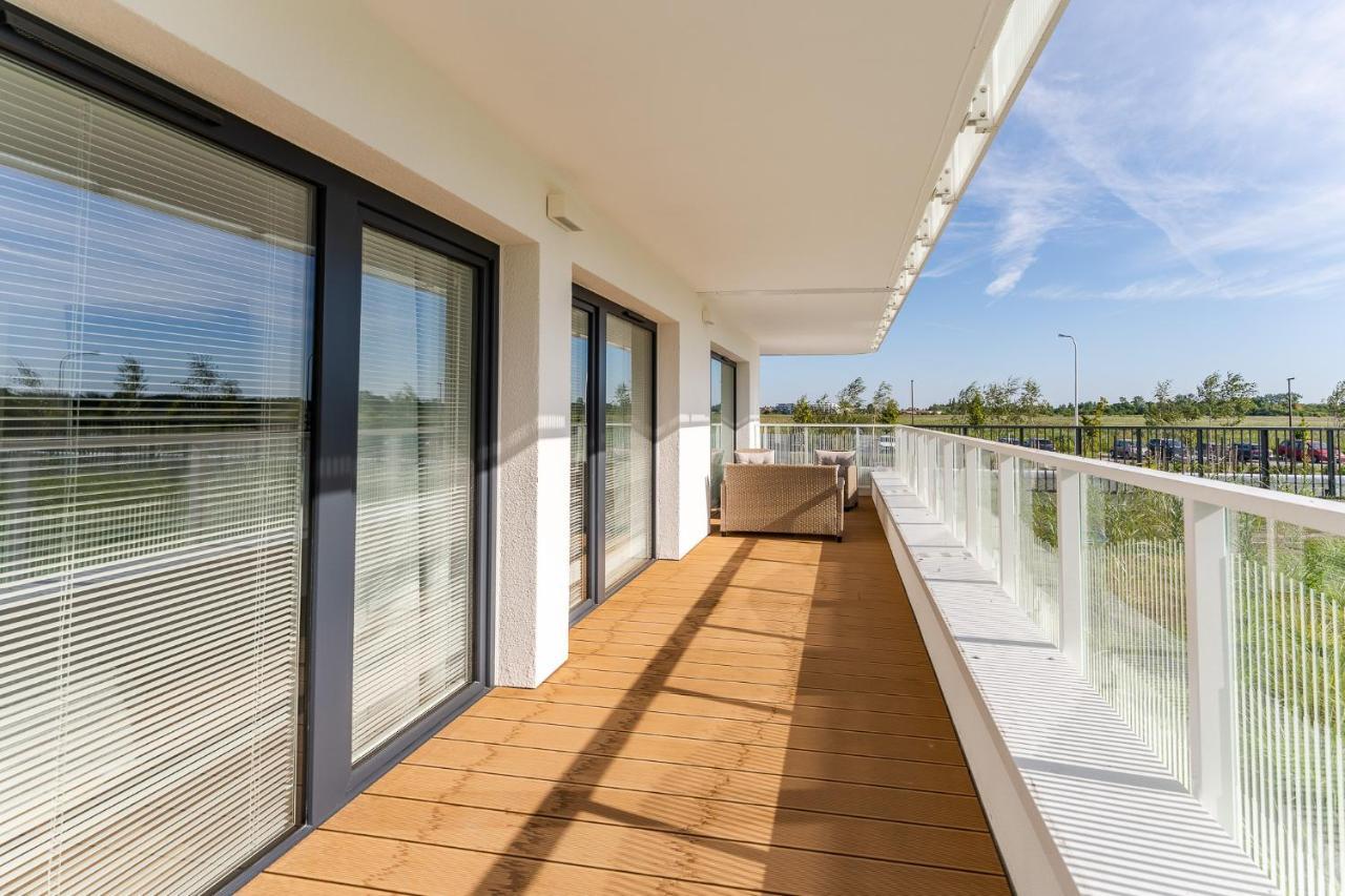 Apartament Lux Tukan B004, Polanki Aqua - Holiday City Колобжег Екстер'єр фото