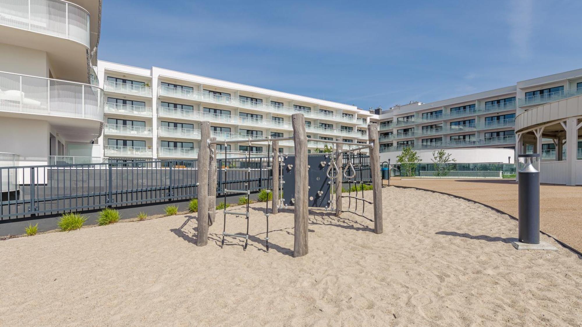 Apartament Lux Tukan B004, Polanki Aqua - Holiday City Колобжег Екстер'єр фото